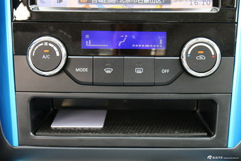 2015款北汽新能源EV200轻秀版