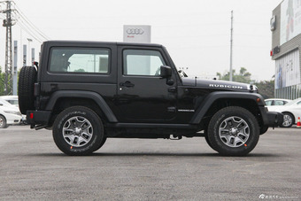 2015款牧马人3.6L自动两门舒享版Rubicon