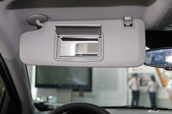 2013款科鲁兹1.8L自动SE