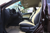 2015款海马福美来1.5T自动品尚型