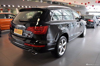 2014款奥迪Q7 40 TFSI运动型