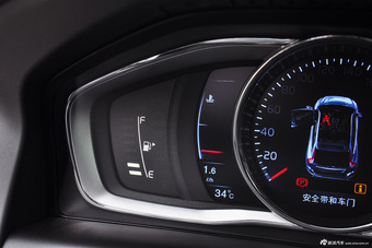 2016款沃尔沃XC60 2.0T自动 T5 AWD智远版