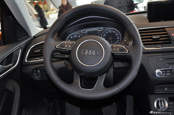 2013款奥迪Q3 35TFSI 进取型