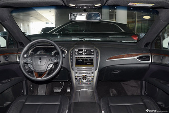 2017款林肯MKZ 2.0T自动尊享版图片