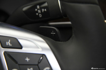 2015款奔驰E200L 2.0T自动