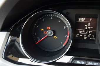 2016款宝来1.4T自动舒适型230TSI