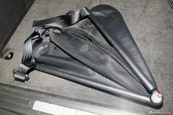 2013款凯雷德ESV铂金版加长型