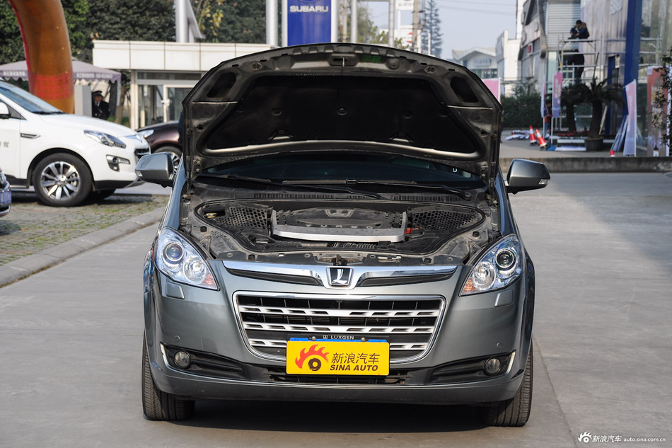 2013款大7 MPV 2.0T自动豪华型