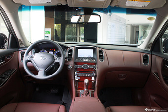 2013款英菲尼迪QX50 2.5L两驱尊雅版图片