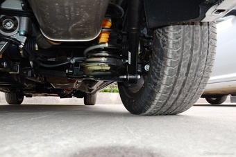 2016款奔驰V级 V260 2.0T自动尊贵加长版