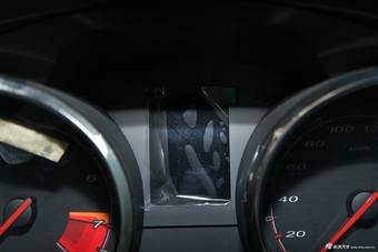 2012款MG5 1.5L自动精英版