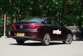 2016款传祺GA6 1.5T自动豪华版235T