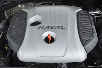 2015款哈弗H8 2.0T四驱尊贵型