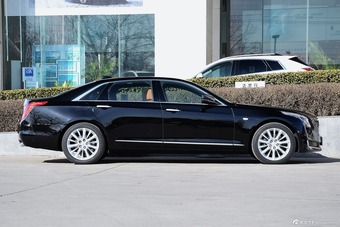 2016款凯迪拉克CT6 3.0T自动40T领先型