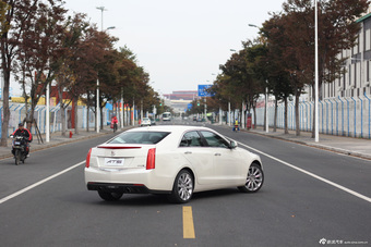 2014款凯迪拉克ATS 28T自动领先型