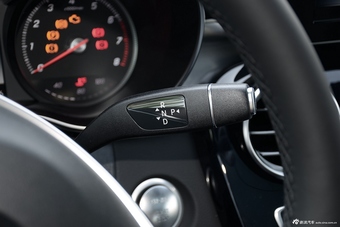 2016款奔驰C级 C200 2.0T自动 Coupe轿跑版