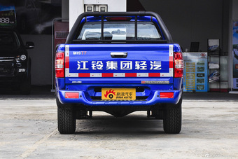 2015款骐铃T7 2.8T手动两驱尊贵版加长轴距JE493ZLQ4CB