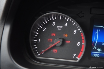 2015款幻速H2 1.5L自动舒适型