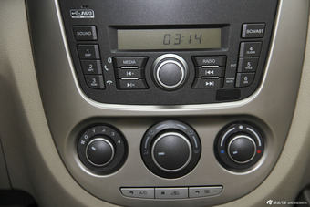 2015款凯越1.5L手动经典型