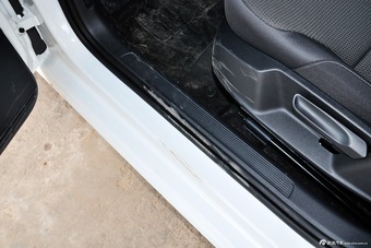 2015款高尔夫1.4TSI手动舒适型