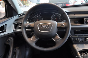 2014款奥迪A6L 2.0L TFSI手自一体标准型
