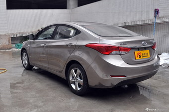 2012款朗动1.6L自动时尚型