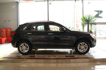 2014款众泰T600 1.5T手动精英型