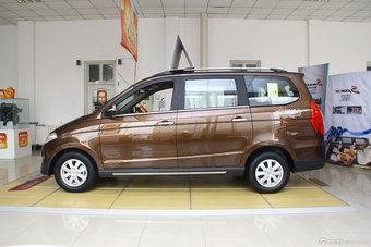 2014款五菱宏光S 1.5L豪华型