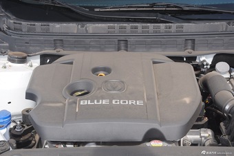 2015款悦翔V7 1.6L手动乐趣型