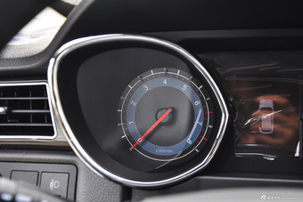 2016款迈威1.5L手动舒适型