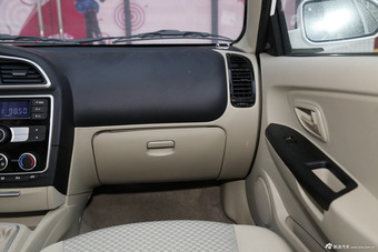 2015款V3菱悦1.5L手动幸福版