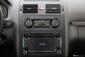 2015款途安1.4T自动豪华版5座