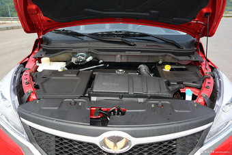 2015款北汽幻速H3 1.5L豪华型