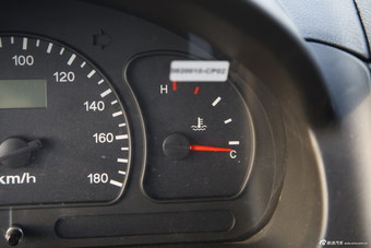 2015款小康K02 1.1L手动基本型