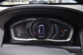 2016款沃尔沃XC60 2.0T自动 T5 AWD智远版