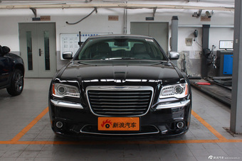 2013款300C 3.6L自动S锋尚版图片