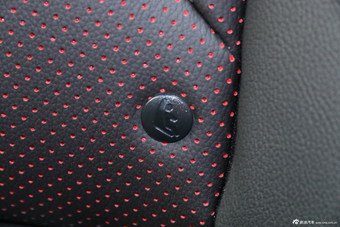 2015款 宝骏560 1.8L手动豪华型