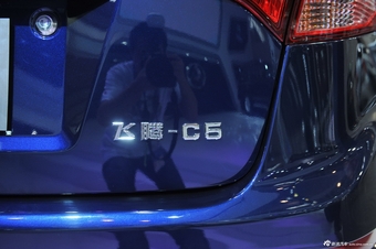 2014款飞腾C5 1.5T自动两驱豪华型