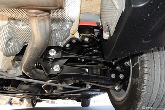 2016款宝马3系GT 320i 2.0T自动时尚型