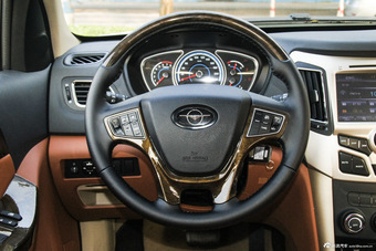 2015款海马S7 2.0L自动改款纵驰型