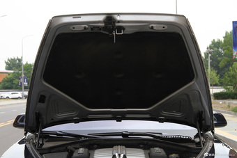 2013款魅影 6.6T自动标准型