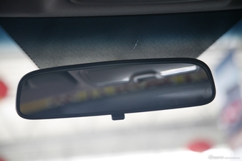 2012款现代Veloster飞思1.6T自动豪华版