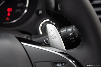 2016款欧蓝德2.4L四驱精英版 5座