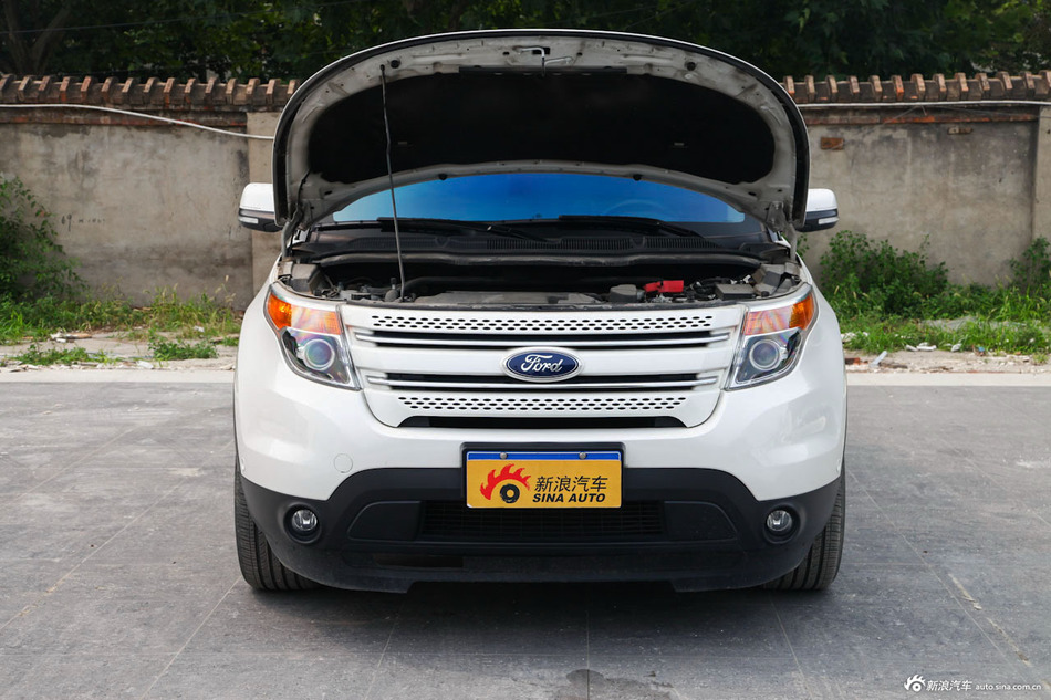 2013款探险者 3.5L尊享型