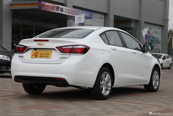 2015款科鲁兹 1.5L 自动精英版