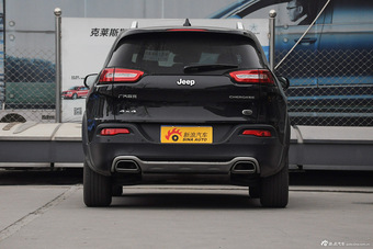 2016款自由光2.4L自动全能版