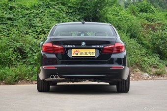 2017款宝马5系2.0T自动528Li豪华设计套装