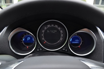 2016款雪铁龙C4L 1.6T自动旗舰型