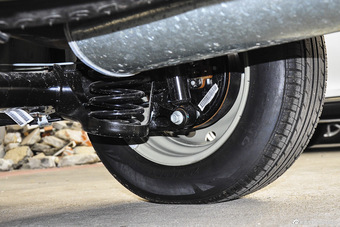 2015款开瑞K50 1.5L手动标准型