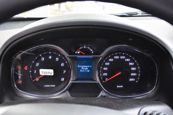 2015款科帕奇2.4L自动7座两驱城市版